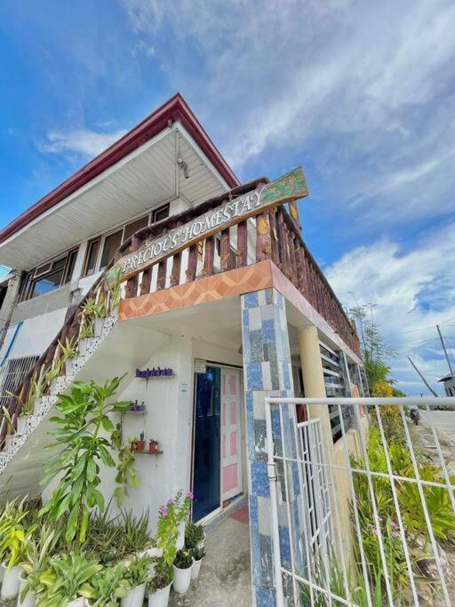 Precious Homestay Burgos  エクステリア 写真