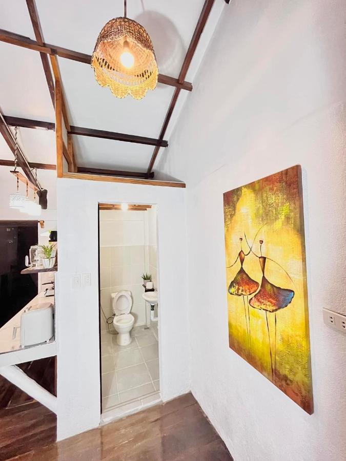 Precious Homestay Burgos  エクステリア 写真